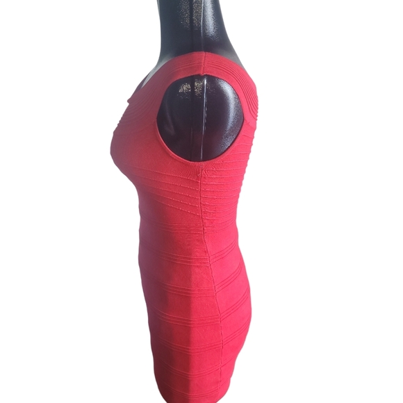 Forever 21 Red Off Shoulder Bodycon Dress S - Picture 4 of 6